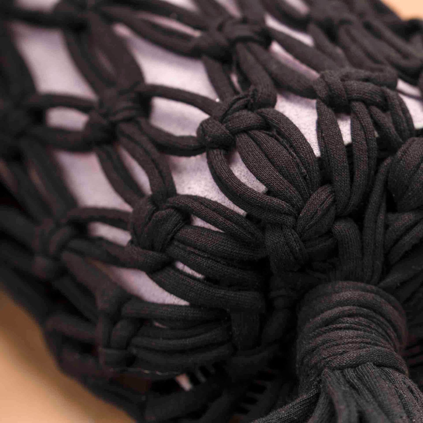 MARIEL MAT HOLDER